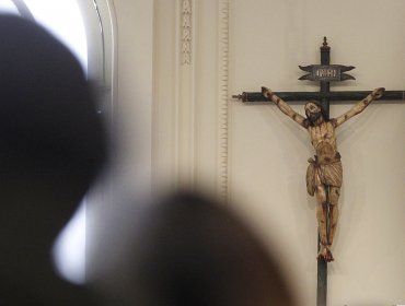 Destruyen imagen de un santo al interior de iglesia en Iquique