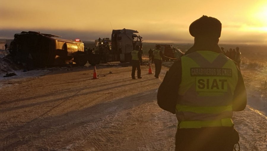 Un fallecido deja accidente entre un camión y un bus en Arica