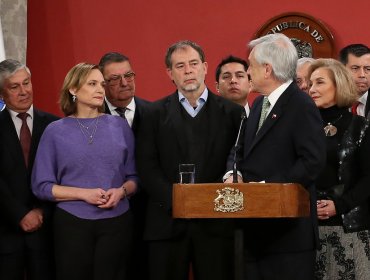 Presidente Piñera promulgó ley que establece la atención preferente de salud a adultos mayores