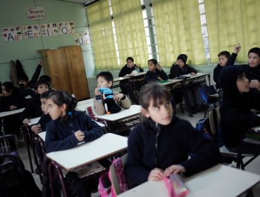 Las 3 alternativas que tienen los colegios para reponer las clases perdidas durante el paro