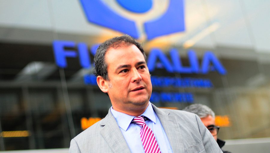 Fiscal del Caso Sename, Marcos Emilfork, renunció al Ministerio Público