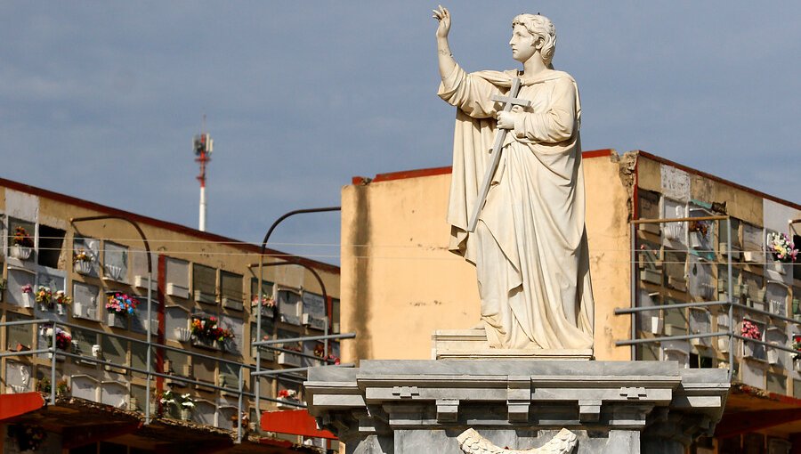 A la justicia caso cementerios municipales de Valparaíso: Presentan denuncia por presunto delito de inhumación ilegal