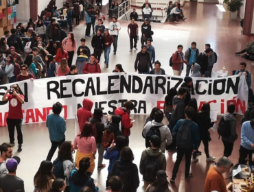 Estudiantes de la Universidad Santa María se tomaron la Casa Central, en Valparaíso