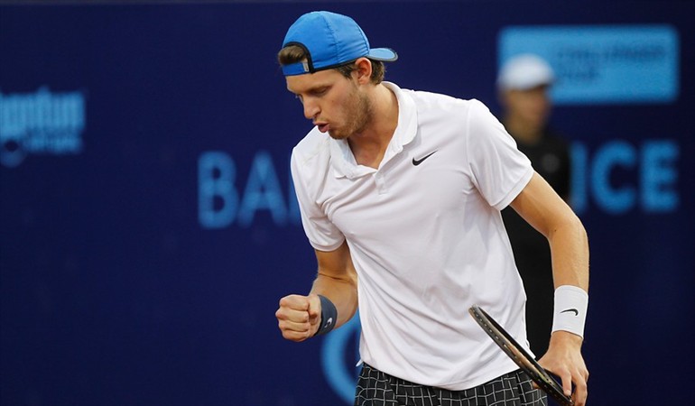 Nicolás Jarry avanzó a las semifinales del dobles del ATP de Hamburgo