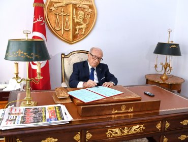 Presidente de Túnez, Beji Caid Essebsi, falleció este jueves a los 92 años de edad