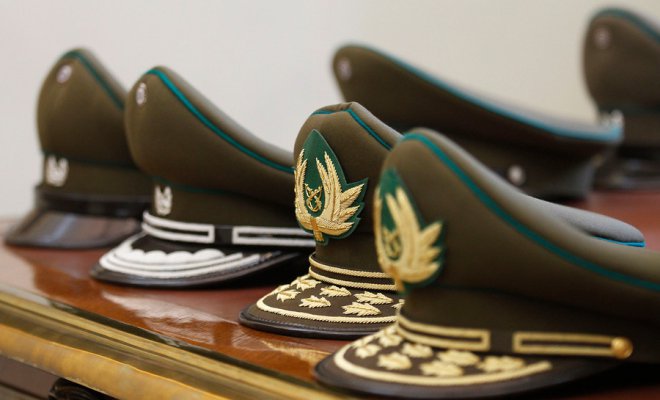 Fraude en Carabineros: Tribunal decretó nuevas condenas contra cinco imputados