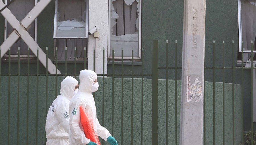 Dan de alta a siete de los ocho carabineros afectados por explosión en comisaría