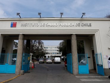 Instituto de Salud Pública retira del mercado implantes mamarios de la estadounidense Allergan