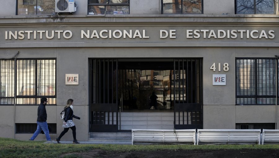 Jefe de precios del INE pide indemnización de $50 millones por daño a su honra