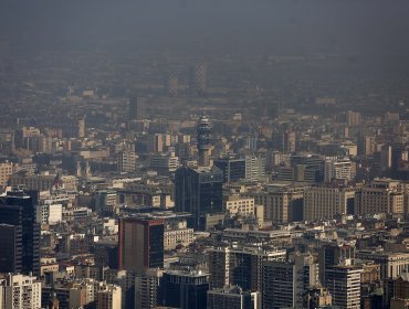 Sigue alerta ambiental este domingo en Región Metropolitana por mala ventilación