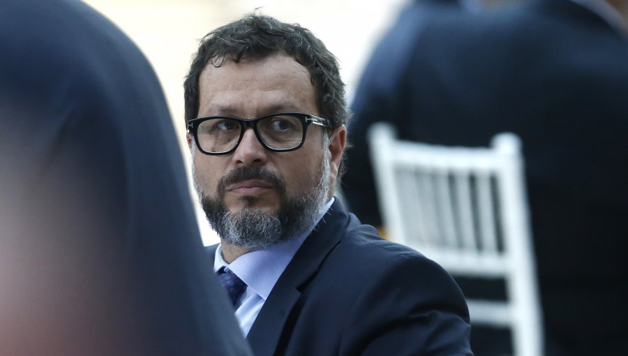 Hinzpeter ante rumores de montaje en atentado: "Lo considero una enorme idiotez"