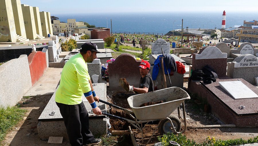 Crisis en cementerios de Valparaíso: Concesionaria de Parque El Consuelo desmiente todas las acusaciones