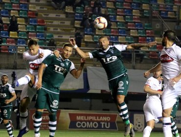 Wanderers no pudo alcanzar la cima de la Primera B tras caer ante Melipilla