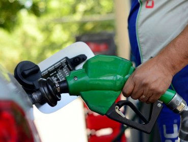 Precio de la gasolina de 93 octanos caerá $5,9 a partir de este jueves