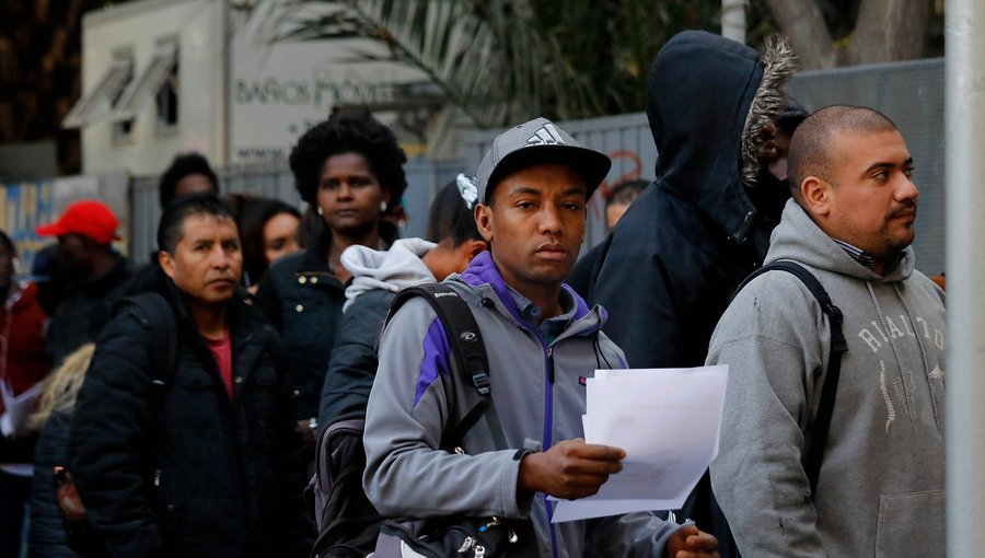 63,1% de los extranjeros residentes en Chile viven en la región Metropolitana