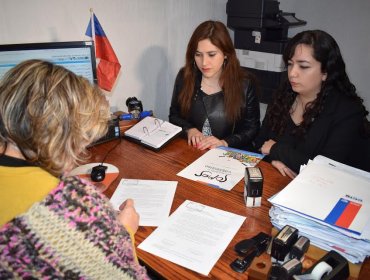 Presentan denuncia ante Superintendencia por presunto vertimiento de aguas servidas a estero de Valparaíso