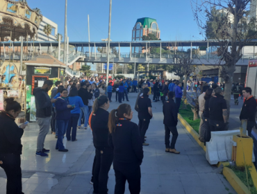 Simulacro de emergencia con materiales peligrosos sorprendió a clientes del Espacio Urbano de Viña del Mar