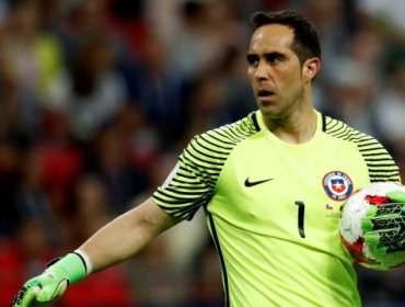 América de México busca remecer el mercado fichando a Claudio Bravo