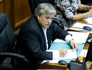 Senadores de Chile Vamos oficializaron censura a Navarro en la comisión de DD.HH