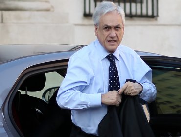 Cadem: Aprobación del presidente Piñera se mantiene en 34% y desaprobación bajó a 53%