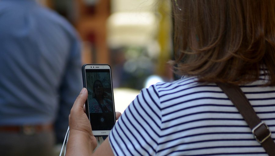 Subtel anuncia 13 puntos de conectividad a internet gratuita en Cerro Navia