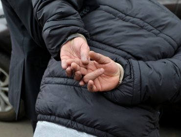 Hombre que se parapetó y disparó contra carabineros en Viña del Mar quedó en prisión preventiva