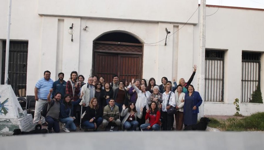 Comunidad del cerro Barón impulsa la recuperación patrimonial de la ex Comisaría de Carabineros