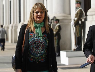 Rysselberghe tildó de irresponsables a legisladores por apoyar reducción laboral