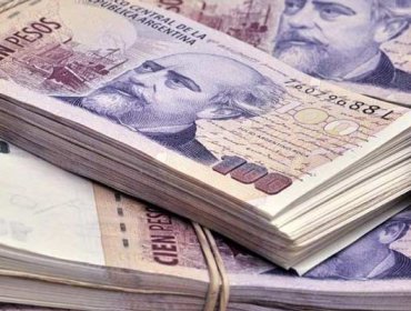 La Bolsa y el peso argentino se hunden, mientras que se dispara la probabilidad de impago