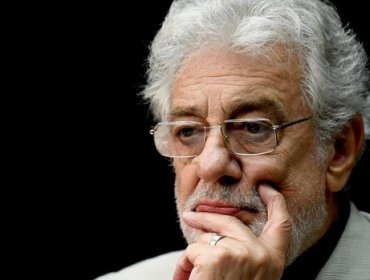 Ocho cantantes y una bailarina acusan a Plácido Domingo de acoso sexual