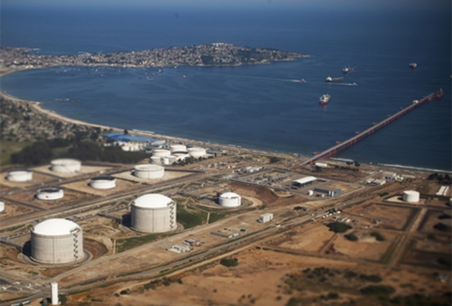 Informe PDI concluye que ejecutivos de ENAP Quintero no informaron de problemas en el terminal