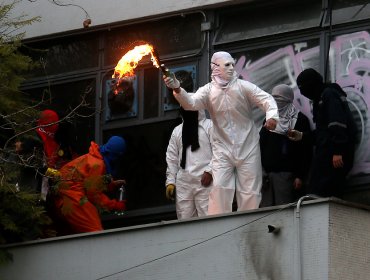 Estudiantes que fueron detenidos este viernes en el Instituto Nacional quedaron en libertad