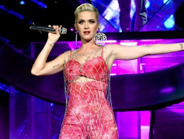 Presentadora de televisión acusa a Katy Perry de acoso sexual