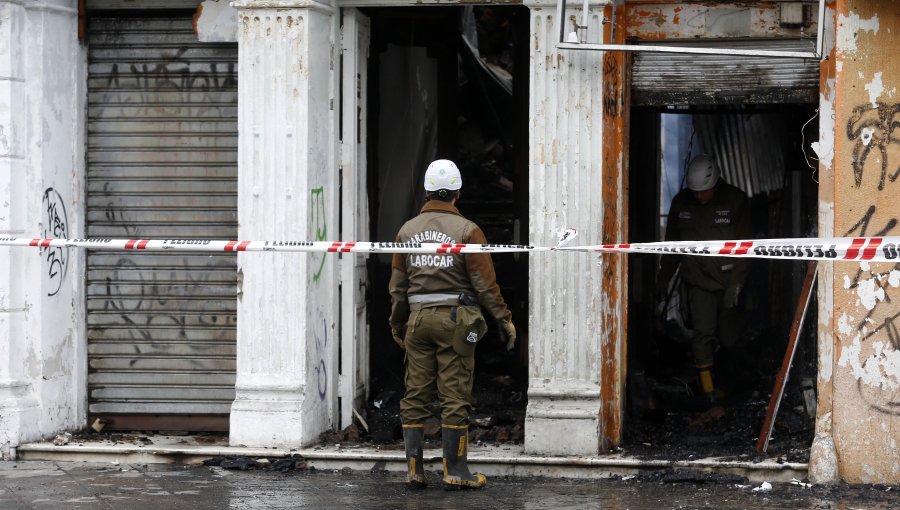 Valparaíso: 46 personas y 22 locales afectados dejó como saldo incendio