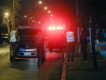 Ocho lesionados dejó volcamiento de minibús en Camino Internacional de Viña del Mar