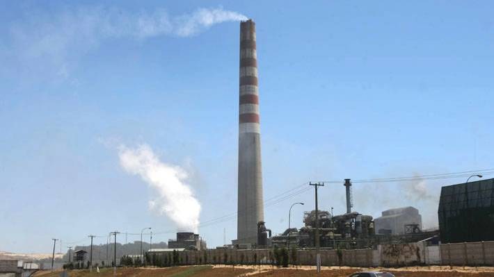 Senadores piden remover de su cargo a gerente de Codelco Ventanas