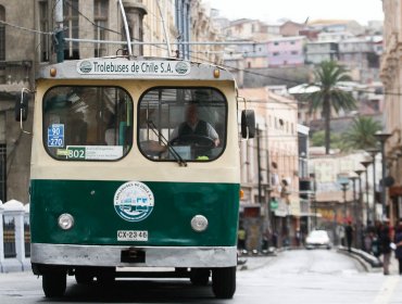 Senador Lagos Weber pide a Gobierno concretar financiamiento para los trolebuses de Valparaíso