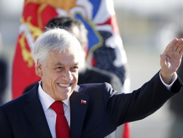 Sebastián Piñera llega a Francia para participar en la cumbre de líderes del G7