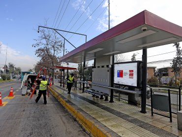 MTT anuncia modernización de paraderos de la Región Metropolitana