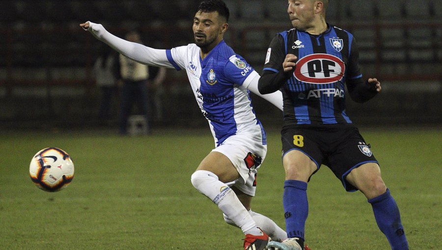 Huachipato derrotó a Antofagasta en una 'guerra' de goles en Talcahuano