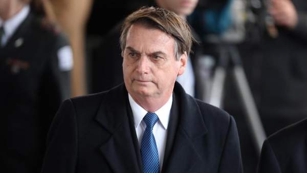 Bolsonaro se abre a recibir ayuda del G7, sólo si Macron "retira insultos" en su contra