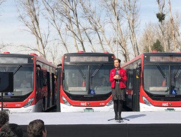 Transportes anuncia incorporación de 120 buses ecológicos a sistema Red