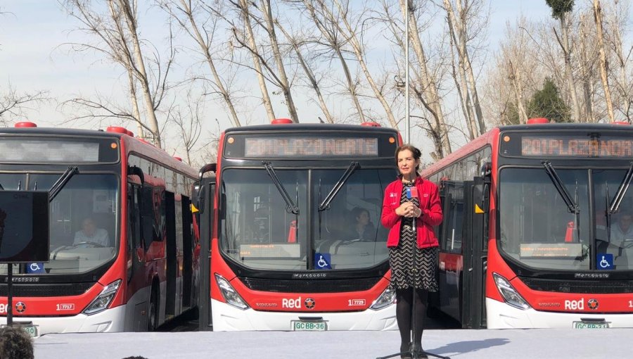 Transportes anuncia incorporación de 120 buses ecológicos a sistema Red