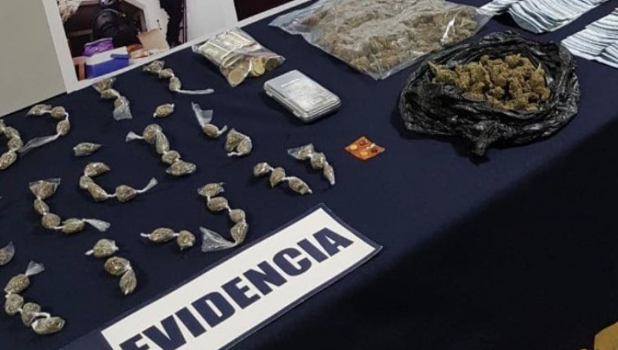 PDI detuvo a tres personas dedicadas al microtráfico de drogas en Valparaíso