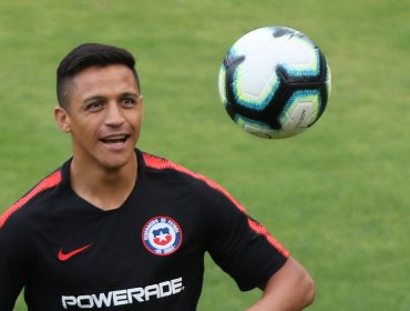 Alexis Sánchez se sumará a la Roja para amistoso ante Argentina en Los Ángeles