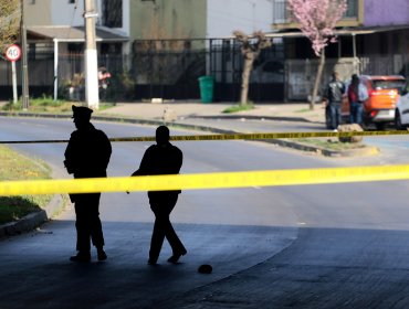 Adulto mayor en riesgo vital tras ser atropellado por motorista de Carabineros en Cerro Navia