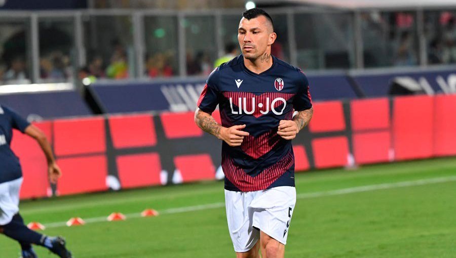 Gary Medel se estrenó oficialmente por el Bologna en el agónico triunfo sobre Spal