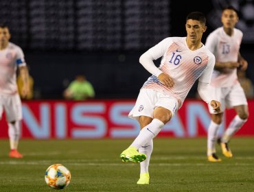 'Tucu' Hernández postula a Charles Aránguiz como capitán de la Roja para amistosos