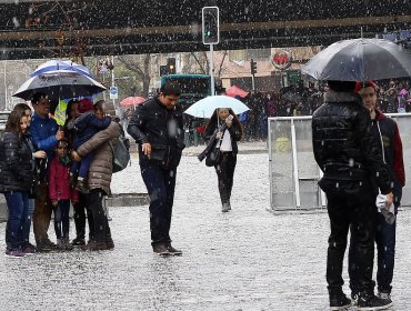 Ministerio de Agricultura evalúa intervenir nubes para transformar granizo en agua