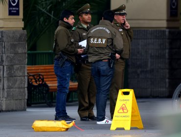 Carabineros busca a sujetos que realizaron “turbazo” en mall Plaza Vespucio